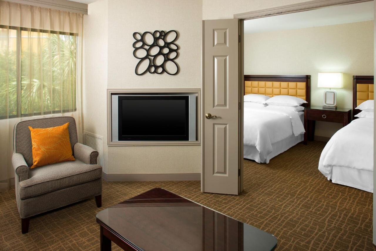 Sheraton Suites Orlando Airport Hotel Екстер'єр фото