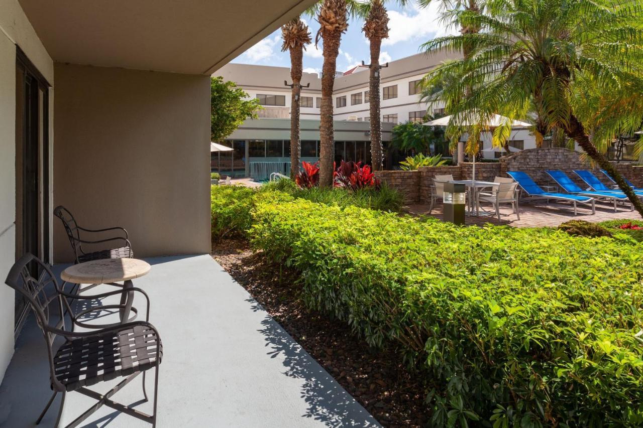 Sheraton Suites Orlando Airport Hotel Екстер'єр фото