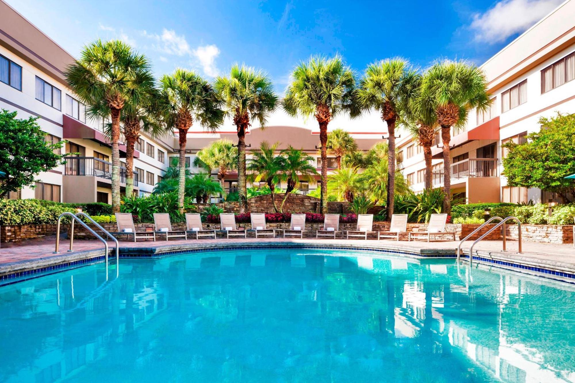 Sheraton Suites Orlando Airport Hotel Екстер'єр фото